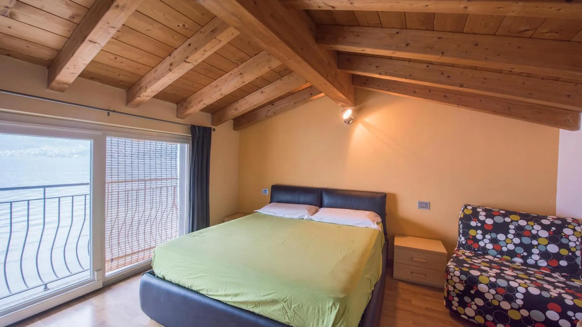 Bed & Breakfast B&B Nest On The Lake Lezzeno