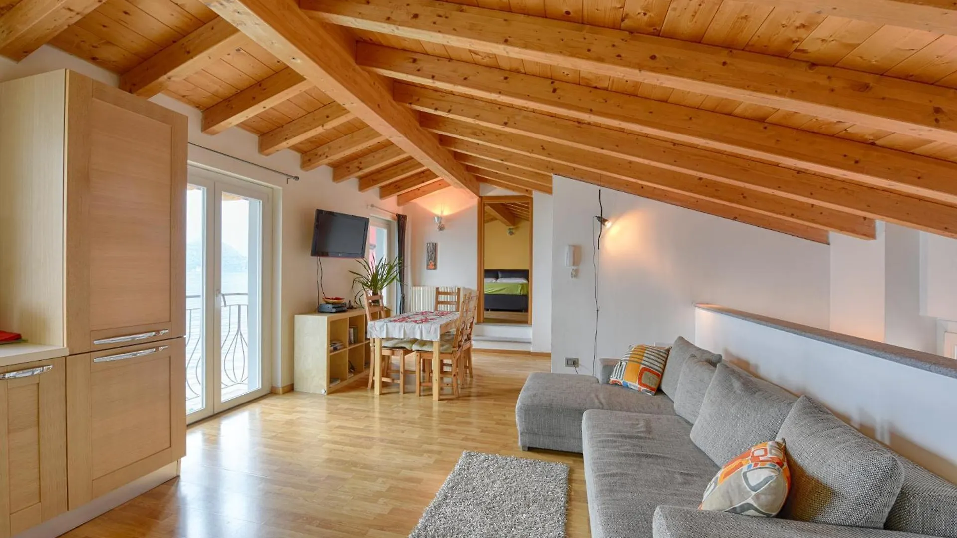 B&B Nest On The Lake Lezzeno Italië