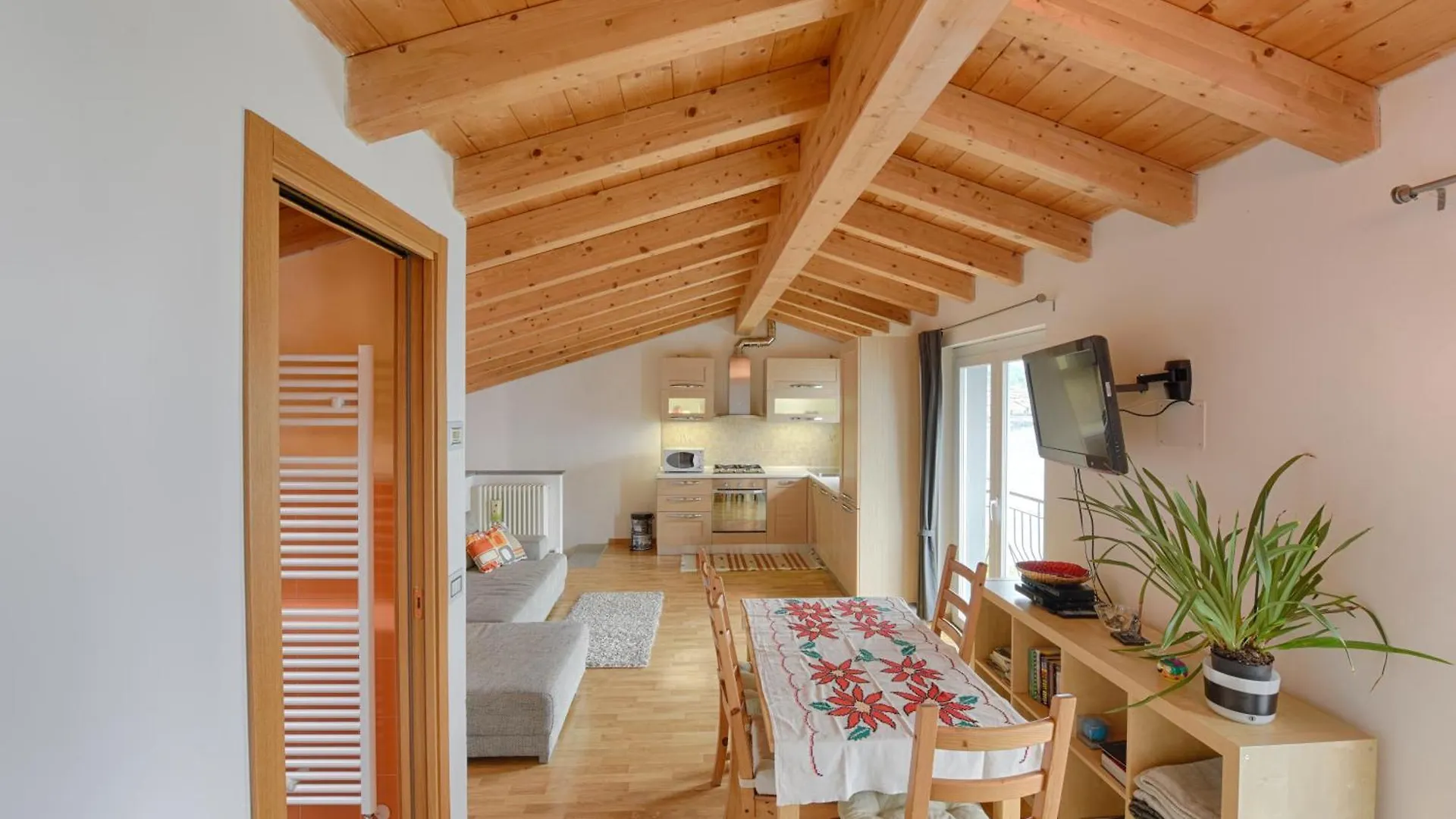 B&B Nest On The Lake Lezzeno 0*,  Italië