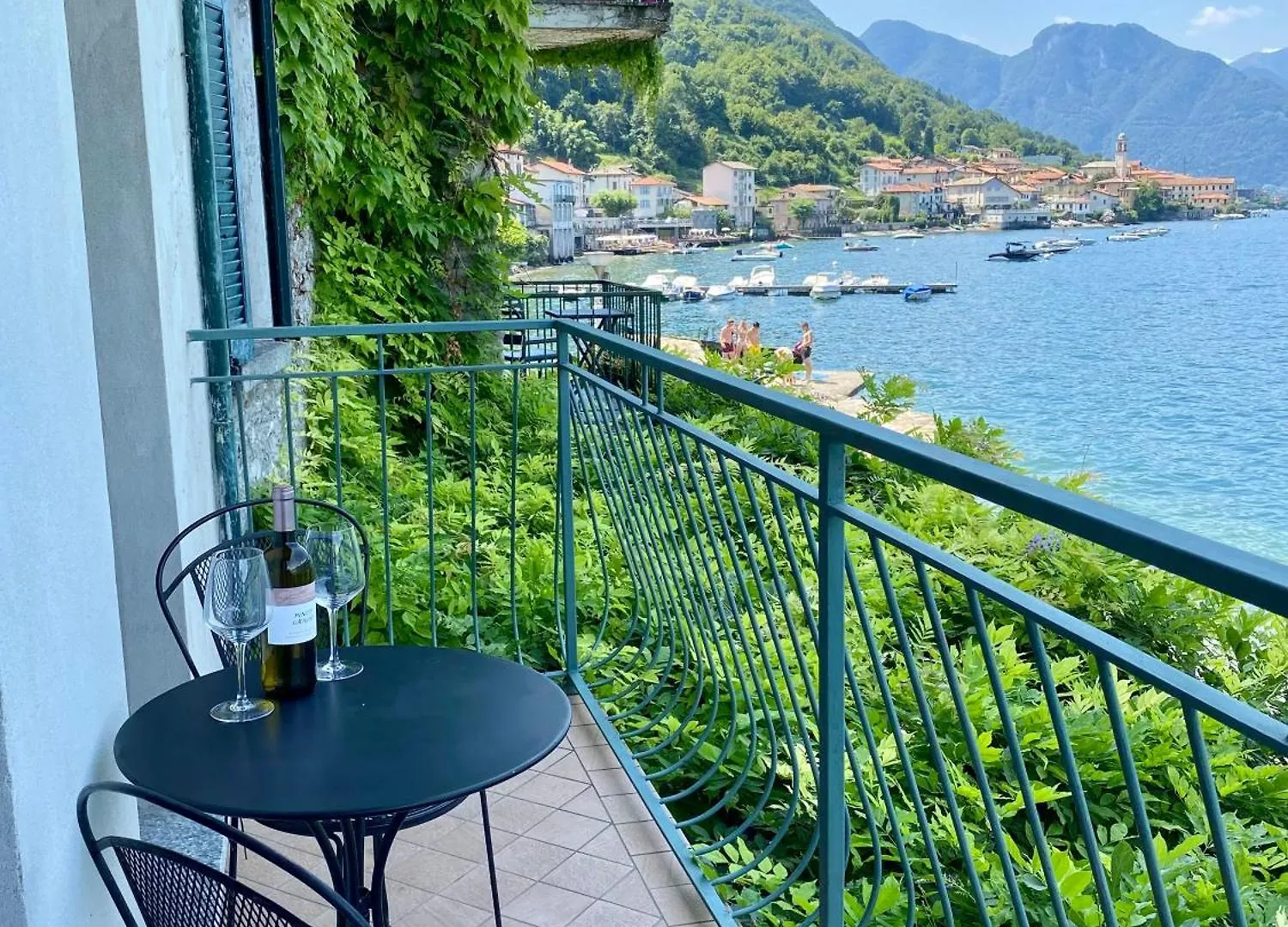 B&B Nest On The Lake Lezzeno