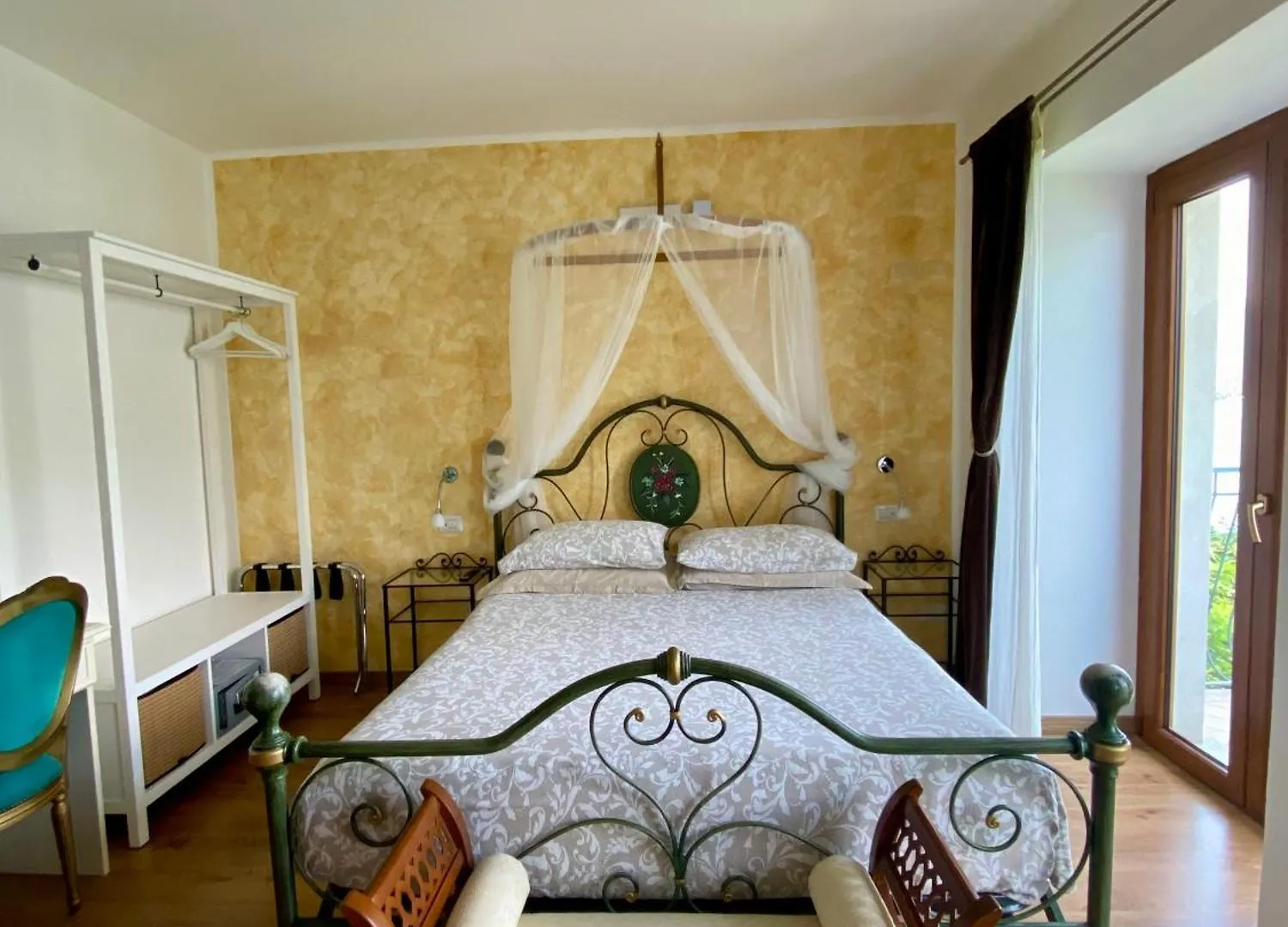 Alojamento de Acomodação e Pequeno-almoço B&B Nest On The Lake Lezzeno Itália